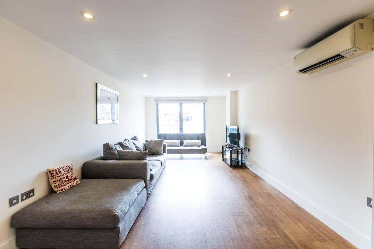 Bright And Modern 3 Bed Hyde Park Appartement
